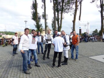 Bicicliștii și motocicliștii au deschis ediția de anul acesta a programului „Pelerin în Bucovina”