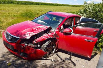 Cele doua persoane ranite se aflau in autoturismul Honda