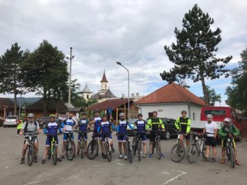 Bicicliștii și motocicliștii au deschis ediția de anul acesta a programului „Pelerin în Bucovina”
