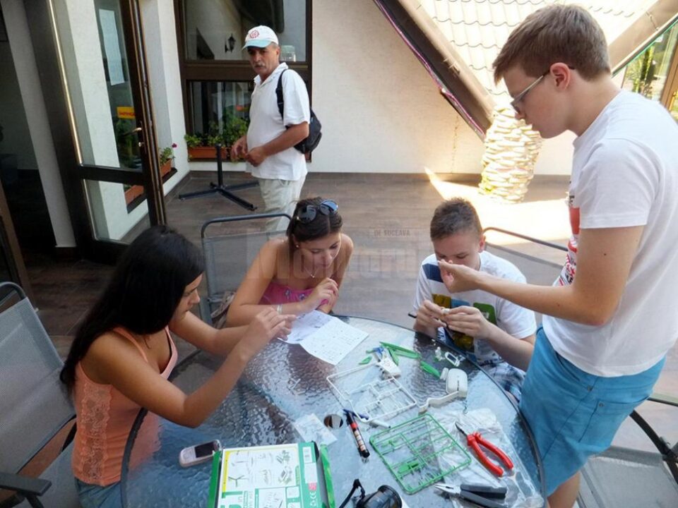Școlile oferă variante de petrecere a timpului liber într-un mod amuzant, instructiv și relaxant