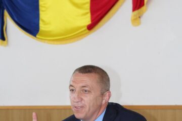 Eduard Dziminschi: "Dacă totul merge bine, estimez că primele imobile vor putea folosi gazul metan încă din acest an, iar până în 2018 sunt convins că se va finaliza întreaga lucrare de 21 de km”