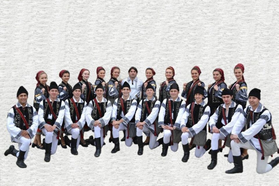 Ansamblul Florile Bucovinei