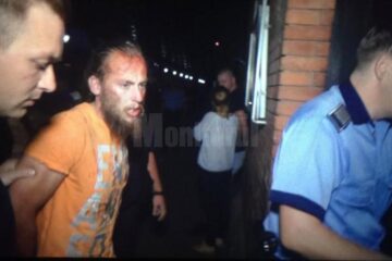 Criminalul a fost prins la puțin timp și imobilizat de mai mulți polițiști.