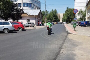 Pe strada Scurtă, stratul final de asfalt va fi turnat la finele săptămânii