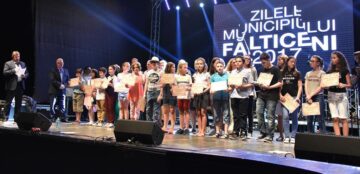 Festivitate de recunoaștere a meritelor elevilor cu rezultate remarcabile la olimpiadele naționale în anul școlar 2016-2017