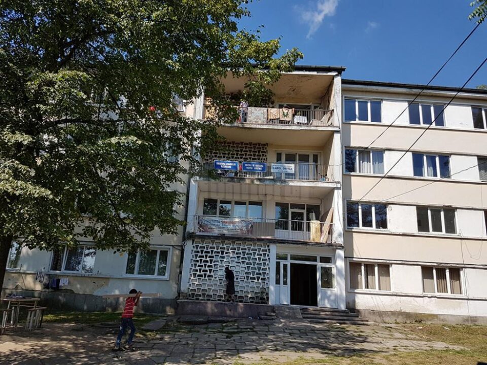 Căminul 2 de la „Petru Mușat”, devenit bloc de locuințe sociale