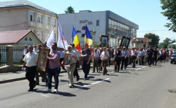 Procesiune religioasă de hramul Fălticeniului