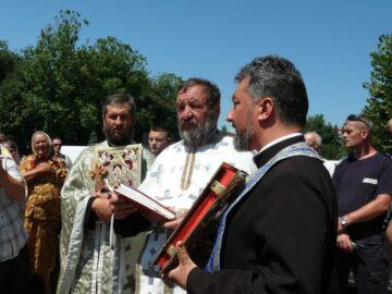 Procesiune religioasă de hramul Fălticeniului