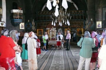 Procesiune religioasă de hramul Fălticeniului
