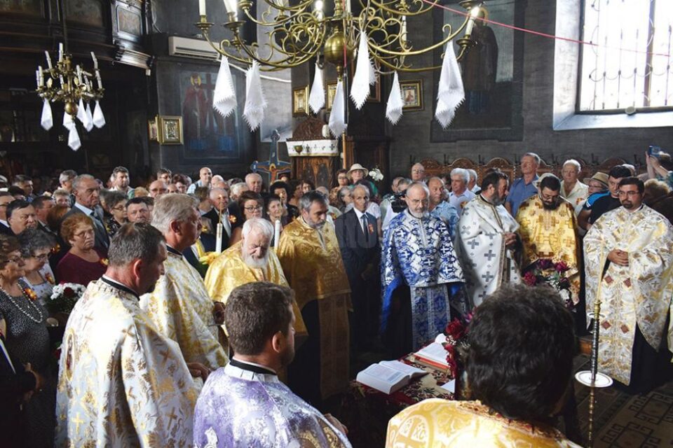 31 de cupluri cu domiciliul în urbea de pe Șomuz care împlinesc în acest an 50 de ani de la căsătorie, sărbătorite 31 de cupluri cu domiciliul în urbea de pe Șomuz care împlinesc în acest an 50 de ani de la căsătorie, sărbătorite