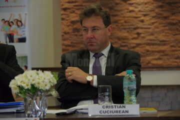 Cristian Cuciurean, inspector școlar adjunct: "Rapoartele de autoevaluare se depun pana pe 18 august"