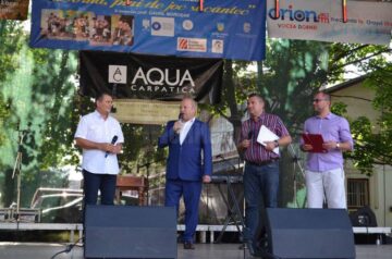 Festivalul național pentru copii și tineret „Dorna, plai de joc și cântec”, inclus în Consiliul Internațional de Organizare a Festivalurilor Folclorice