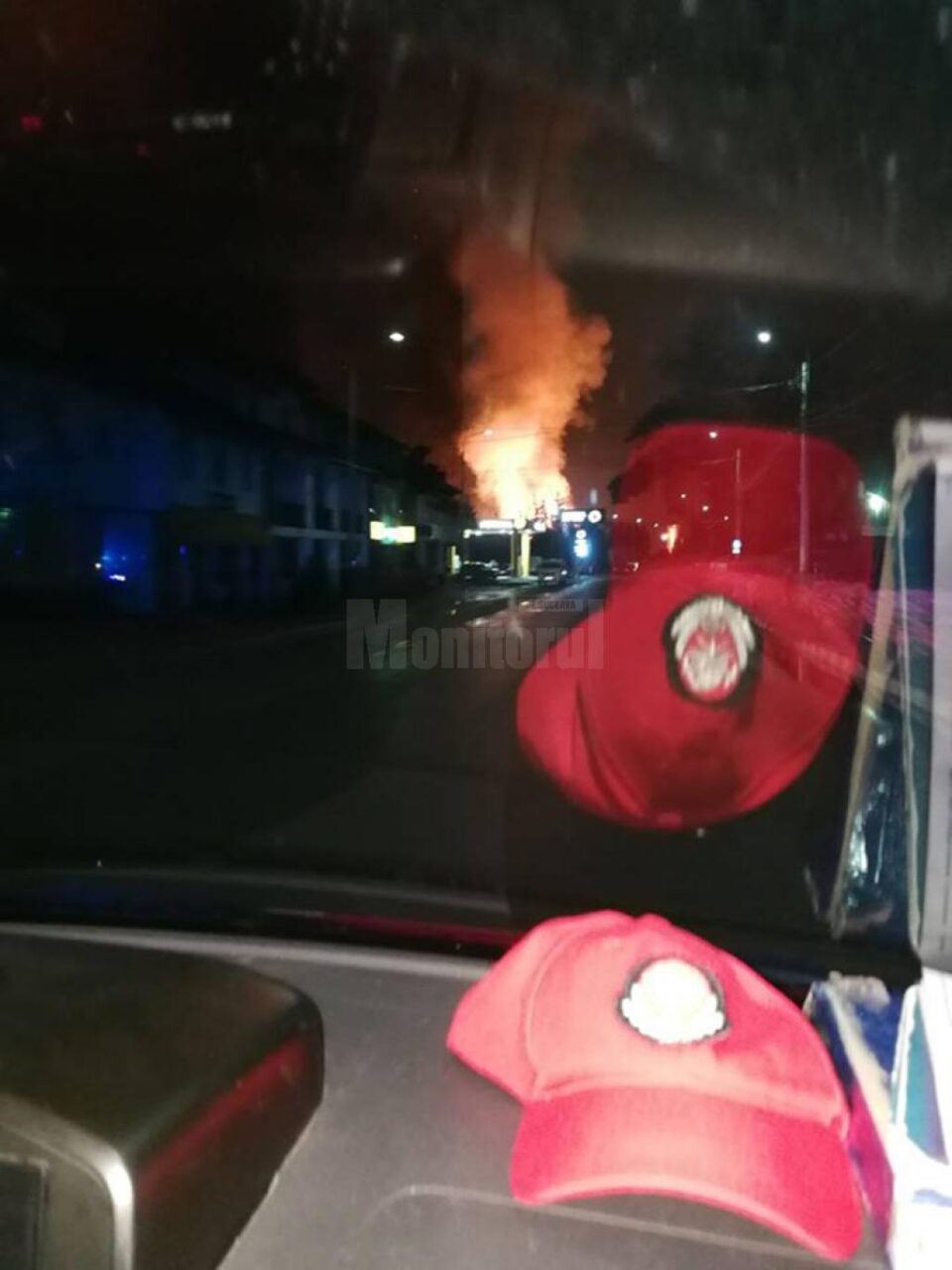 Incendiu cu pagube de 50.000 de euro la un gater din Frasin
