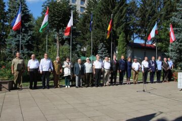 Autoritățile județene și locale au fost prezente la ceremonia organizată de Ziua Imnului Național
