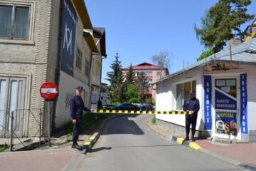 Străzi înguste pe care nu pot trece utilajele de intervenție ale ISU