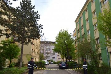 Zeci de blocuri mansardate, două școli, un spital și o policlinică ar arde ca o torță deoarece pompierii n-au acces sau accesul e dificil
