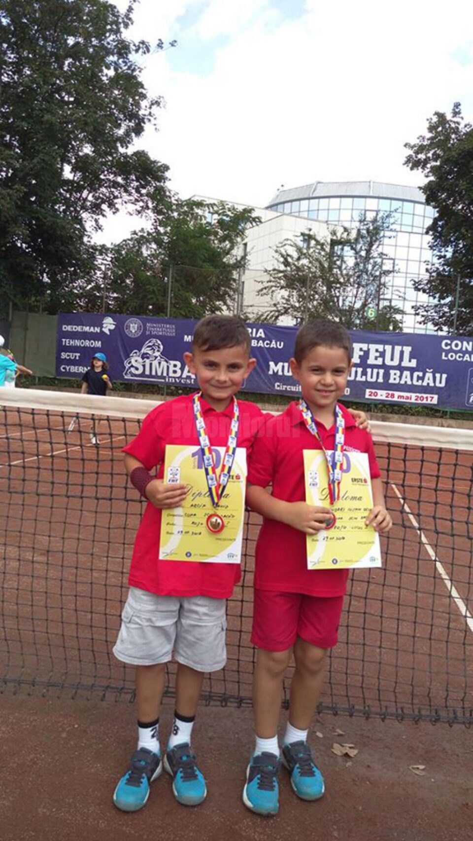 David Arcip și Iustin Andrei la concursul din Bacău