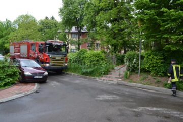 Zeci de blocuri mansardate, două școli, un spital și o policlinică ar arde ca o torță deoarece pompierii n-au acces sau accesul e dificil