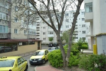 Zeci de blocuri mansardate, două școli, un spital și o policlinică ar arde ca o torță deoarece pompierii n-au acces sau accesul e dificil