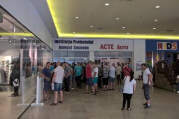 Oamenii care au nevoie de serviciile instituției trebuie să se înarmeze cu răbdare