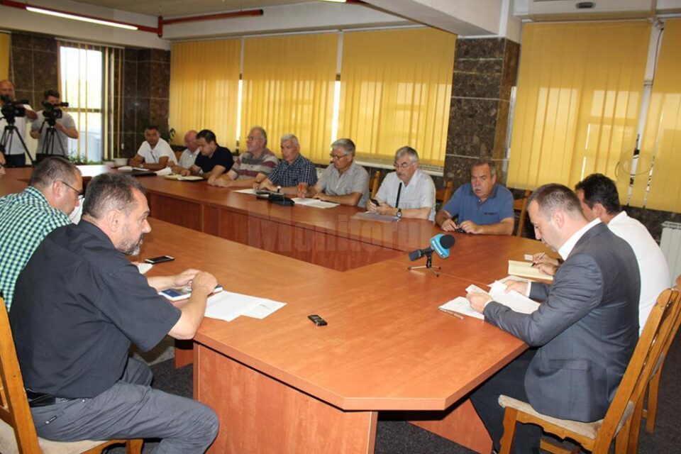 Comandamentul de gestionare a investițiilor din Suceava, susținut de viceprimarul Lucian Harșovschi Comandamentul de gestionare a investițiilor din Suceava, susținut de viceprimarul Lucian Harșovschi
