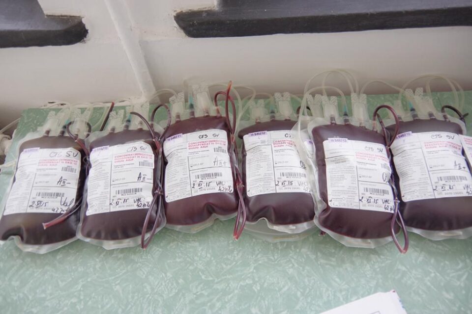 Deficit de sânge la toate grupele sangvine. Centrul de Transfuzii face apel la populație pentru donare