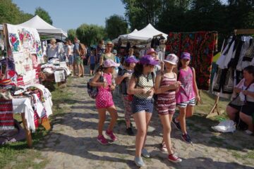 „Bucovina găzduiește România”, la cea de-a XXII-a ediție a Târgului Meșterilor Populari