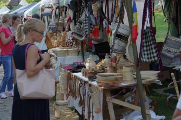 „Bucovina găzduiește România”, la cea de-a XXII-a ediție a Târgului Meșterilor Populari