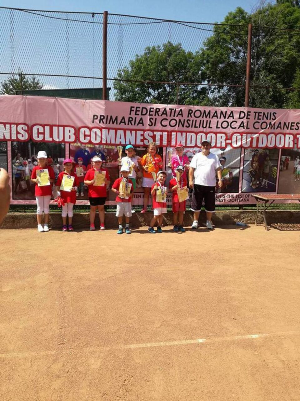 Trofeul tenis 10 FRT “Comănești 2017” la categoria roșu a ajuns la Fălticeni