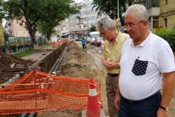 Primarul Ion Lungu, îngrijorat de lucrările de termoficare, care aproape au blocat cartierul Zamca