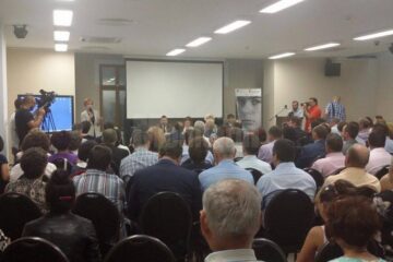 Atat Guvernul, cat si administratia judeteana vor legaturi mai stranse cu sucevenii din strainatate Atat Guvernul, cat si administratia judeteana vor legaturi mai stranse cu sucevenii din strainatate