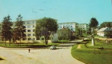 Ansamblul de blocuri Mihai Viteazu Est, construit în anii 1963-1965