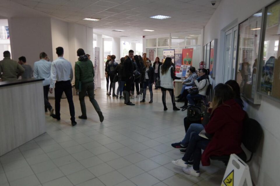 Studenții Universității din Suceava vor ca rezultatele evaluărilor profesorilor să fie publice