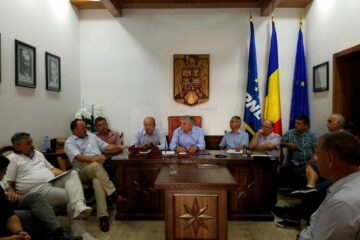 Dumitru Mihalescul s-a întâlnit cu oamenii de afaceri din zonele Rădăuți și Gura Humorului