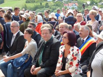 Deputatul Victoria Longher și președintele CJ, Gheorghe Flutur