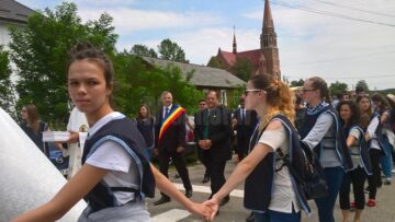 Rugăciuni pentru pace și unitate, la marea sărbătoare a Sf. Maria, de la Sanctuarul Marian de la Cacica