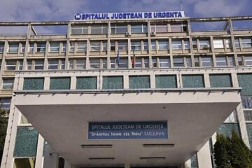 S-au întâlnit să petreacă de Sf. Maria și s-au luat la bătaie, sfârșind ziua la spital