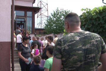 În iulie și august se dublează numărul de solicitări de pașapoarte