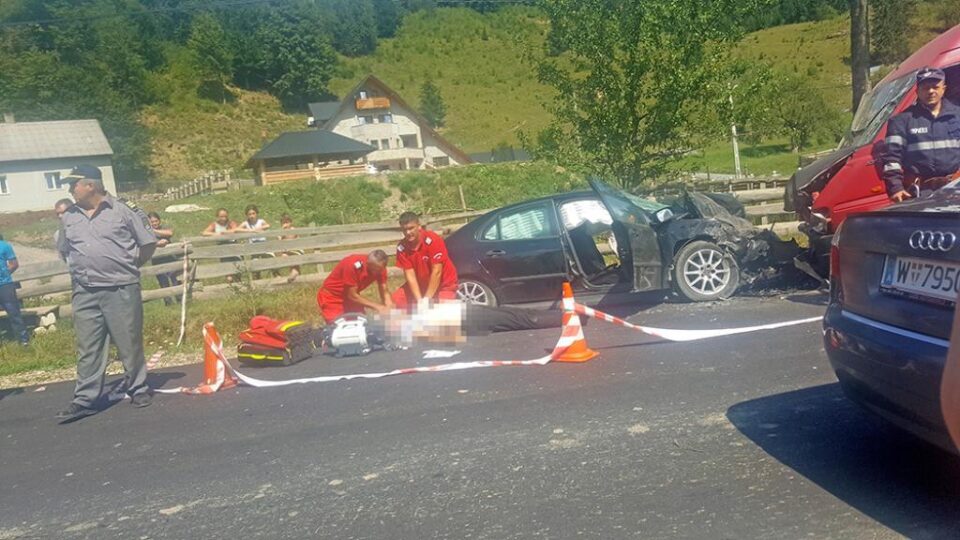 În ciuda eforturilor făcute de paramedici, Vasile Marocico nu a mai putut fi salvat, fiind declarat decedat Foto: Beatrice Calancea În ciuda eforturilor făcute de paramedici, Vasile Marocico nu a mai putut fi salvat, fiind declarat decedat Foto: Beatrice Calancea