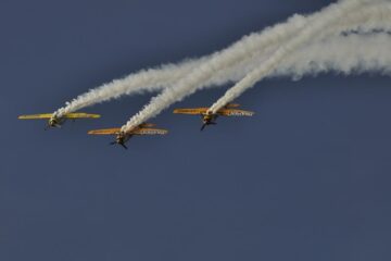 Demonstrații cu avioane militare la Suceava Air Show