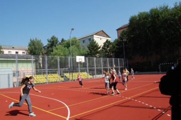 Școala de Vară „Mâini dibace, minți agere III”, la Parohia „Acoperământul Maicii Domnului” din Suceava