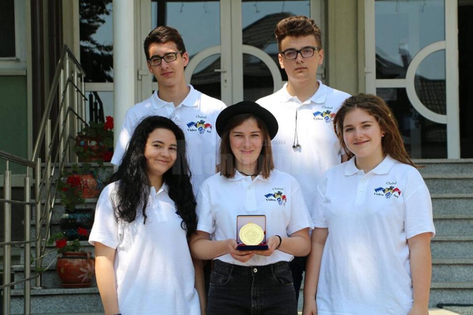 Clubul „Video Art” de la Colegiul Național „Petru Rareș” din Suceava a obținut medalia anuală UNICA