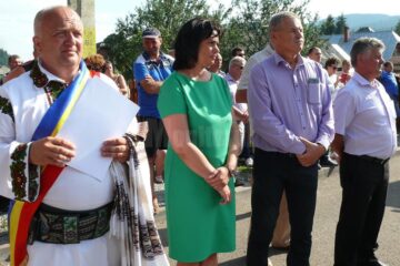 Oficialități