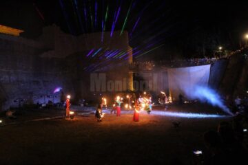 Spectacolele cu foc și lasere din Cetatea Sucevei, perla Festivalului Medieval „Ștefan cel Mare”