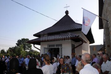 La Dolhasca a avut loc duminică sfințirea primului spital al Arhiepiscopiei Sucevei și Rădăuților