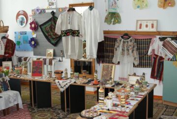 Școala de vară „Artă, tradiții și obiceiuri populare din Moldova și Bucovina” pentru copiii aflați în dificultate