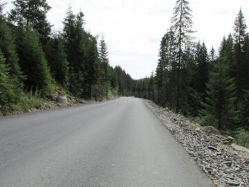 Ritm bun al lucrărilor de modernizare a DN 18, spre Maramureș, însă doar pe unul din cele două tronsoane