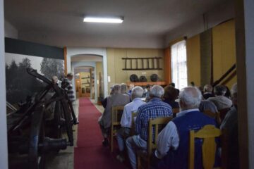 Centenar la muzeu