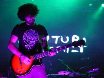 Trupa bucureșteană Fluturi Pe Asfalt, în concert