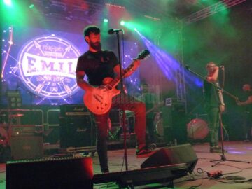 Punk Rock cu băieții de la E.M.I.L.